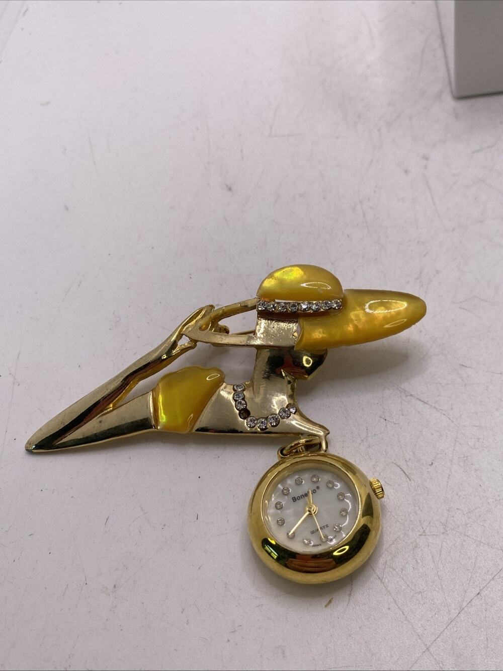 Vintage Bonetto Womens Lapel Watch Works New Battery